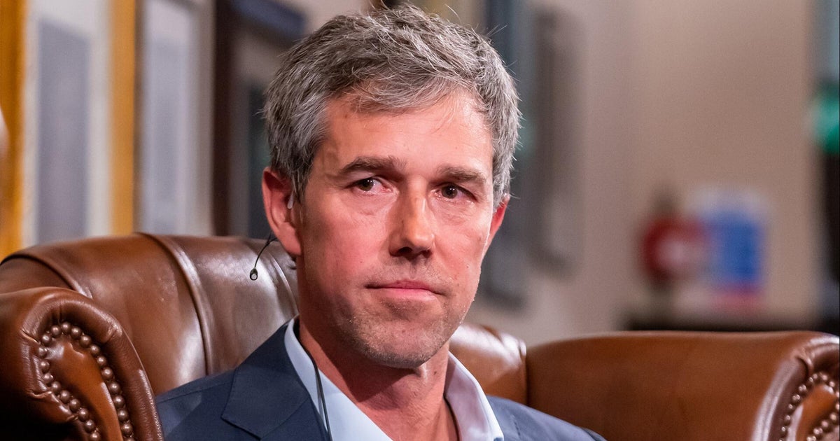 Beto O'Rourke's redistricting rally draws crowd in Fort Worth as Texas legal fight escalates 
