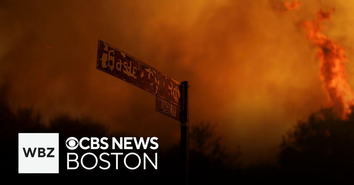 Thousands evacuate as Canyon Fire spreads fast north of Los Angeles ...