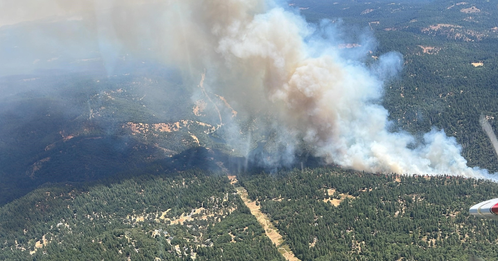 Tiger Fire evacuations remain in Amador County as spread stalls 