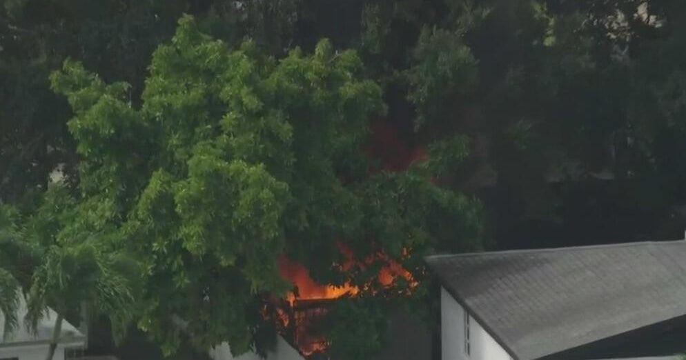 Fire breaks out inside shed near Southwest Miami-Dade home - CBS Miami