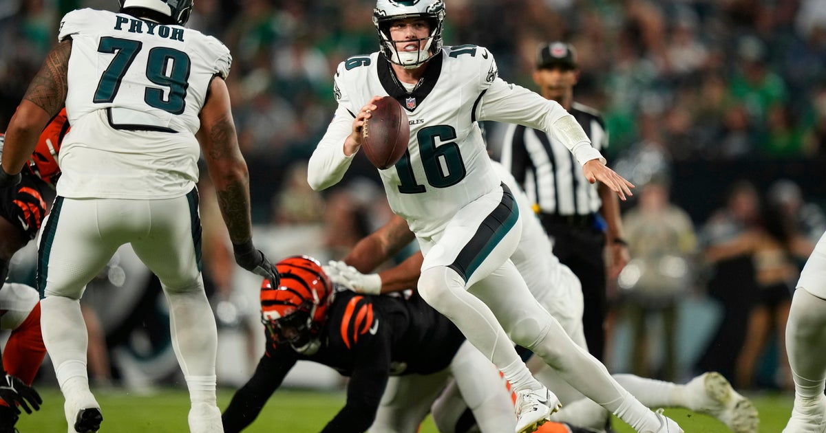 Eagles' tush push play helps secure 34-27 preseason win over Bengals 