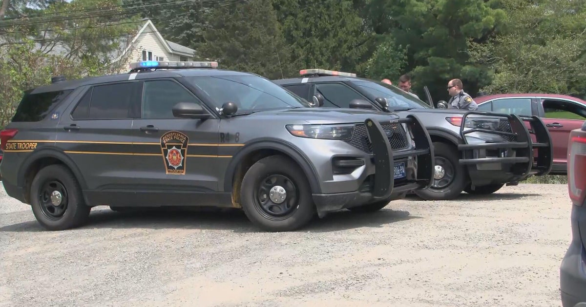 2 Pa. state troopers shot in Susquehanna County, suspect dead, police say 