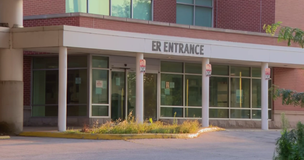 Weiss Memorial Hospital in Chicago closes emergency department 