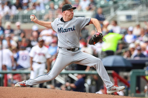Harris, Waldrep lead Atlanta Braves past Miami Marlins 7-1 as female umpire makes history