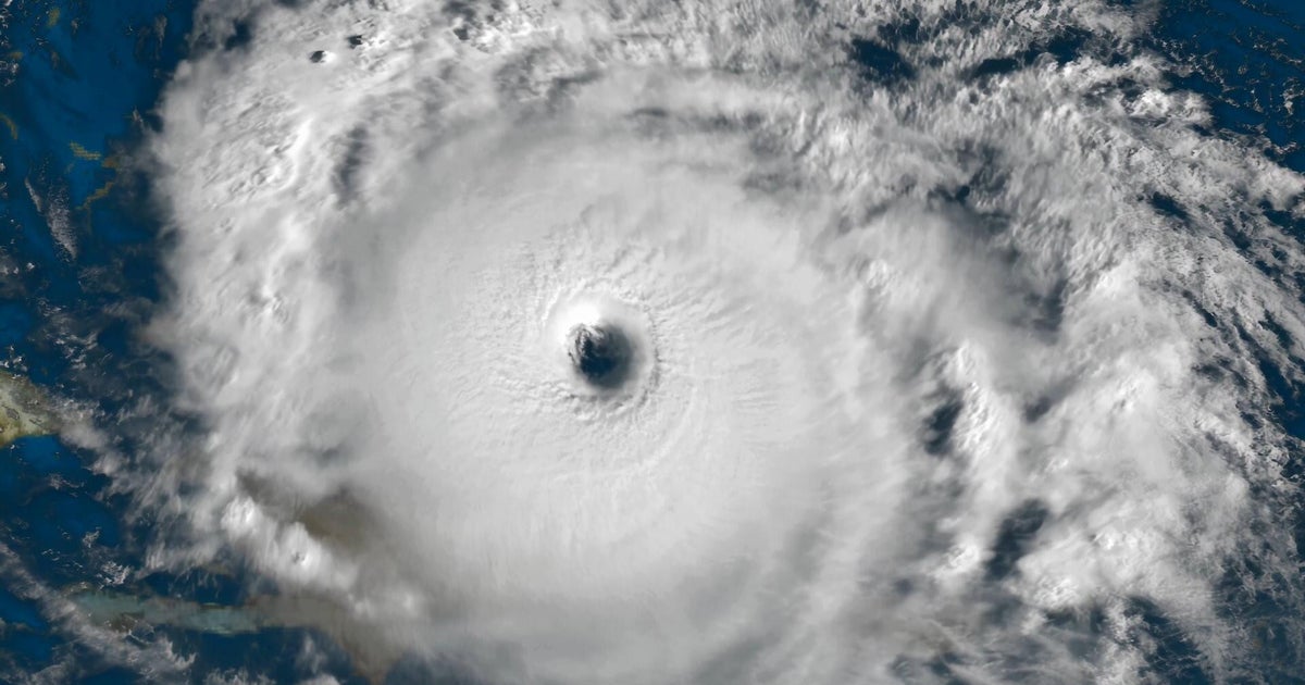 How hurricanes are named | Hey Ray 