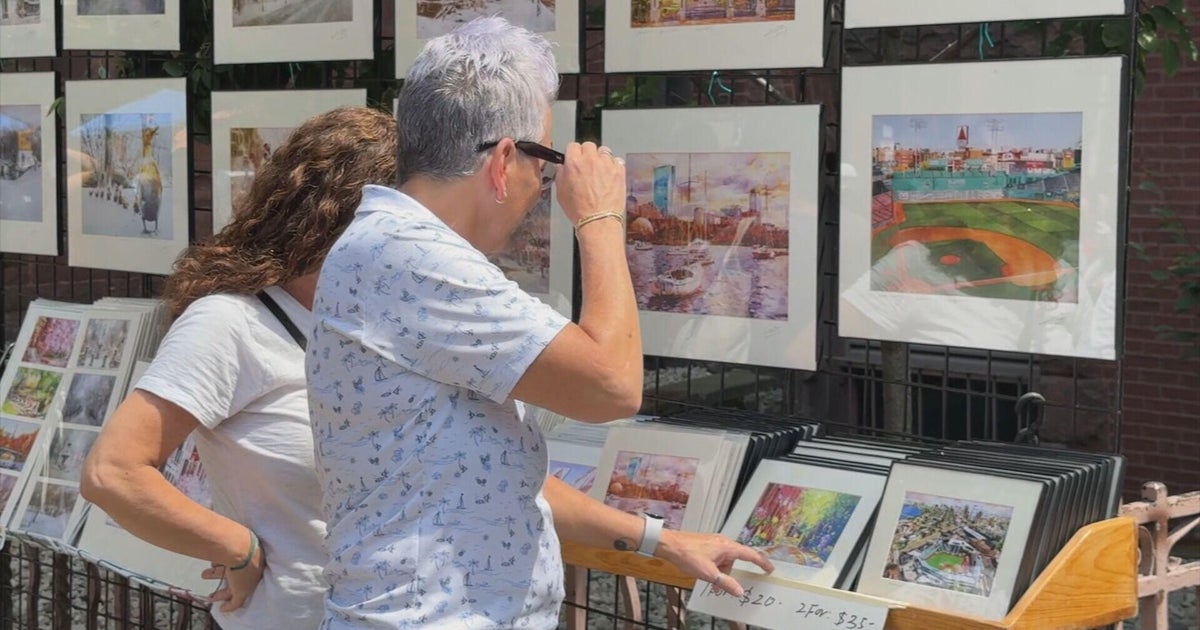 Tax-Free Weekend brings scores of shoppers to Open Newbury Street 