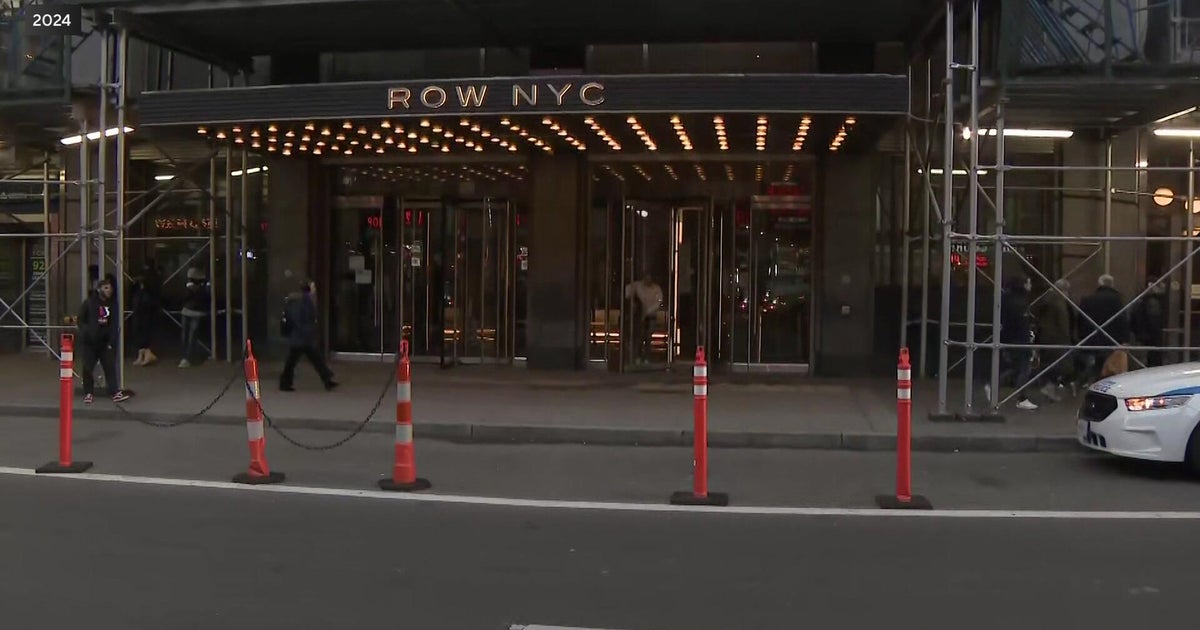 NYC's last migrant hotel will close in coming months, mayor says 