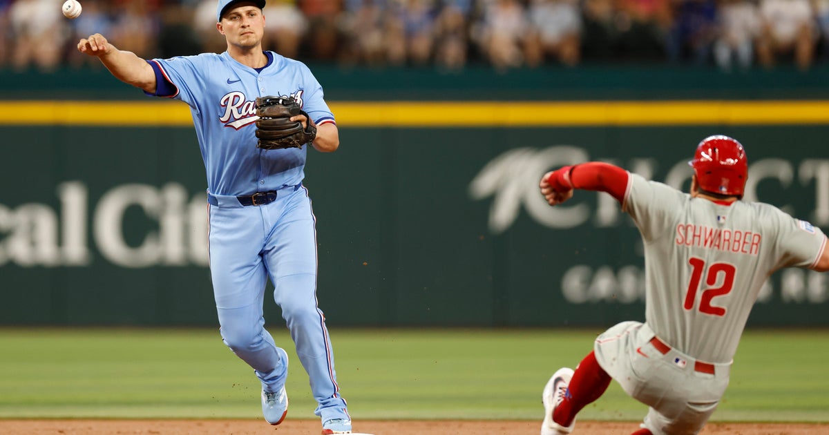 Phillies sweep Rangers with Wheeler's strong outing and Sosa's homer 