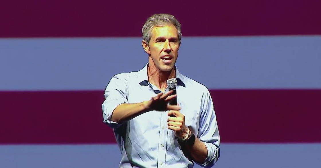 Beto O'Rourke's redistricting rally draws crowd in Fort Worth as Texas legal fight escalates 