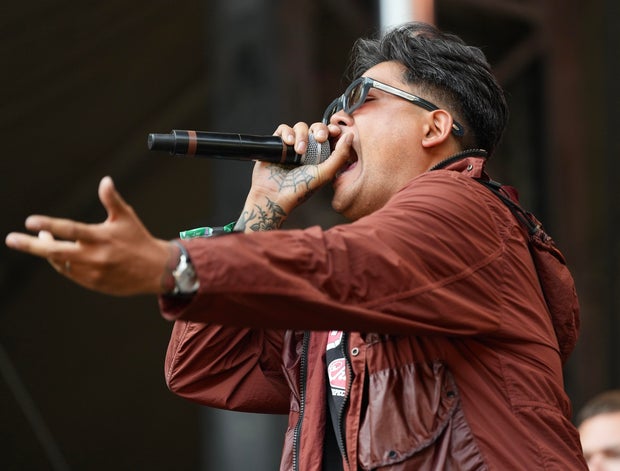 jake-barlow-sunami-2.jpg