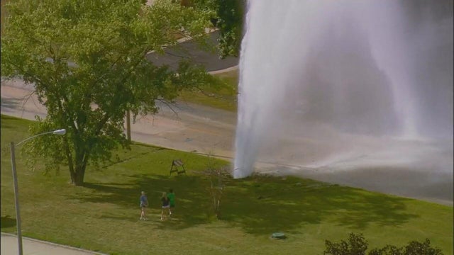 081125-water-main-clean.jpg 