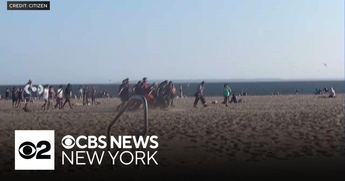Deadly evening at beaches in Brooklyn and New Jersey - CBS New York