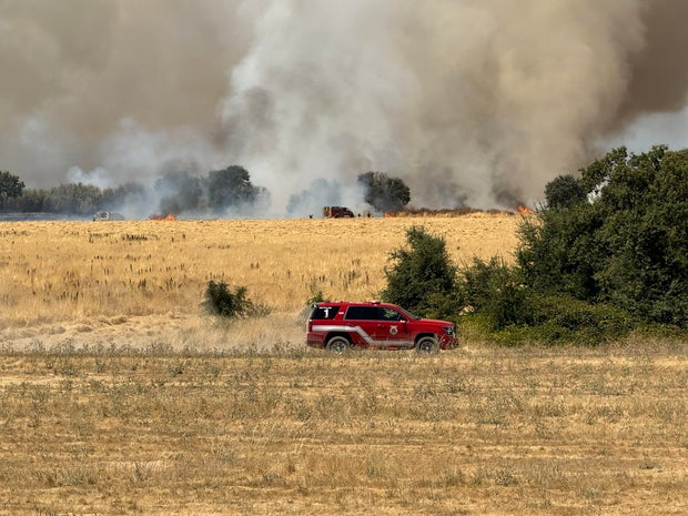 north-sac-brush-fire.jpg