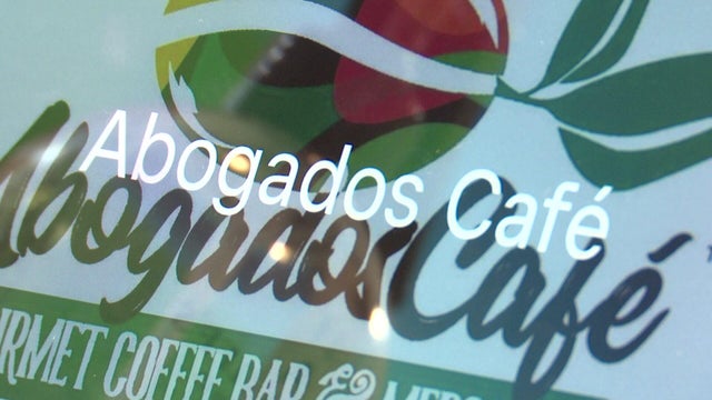 6p-pkg-cafe-robbery-attempt-wcco8hho.jpg 