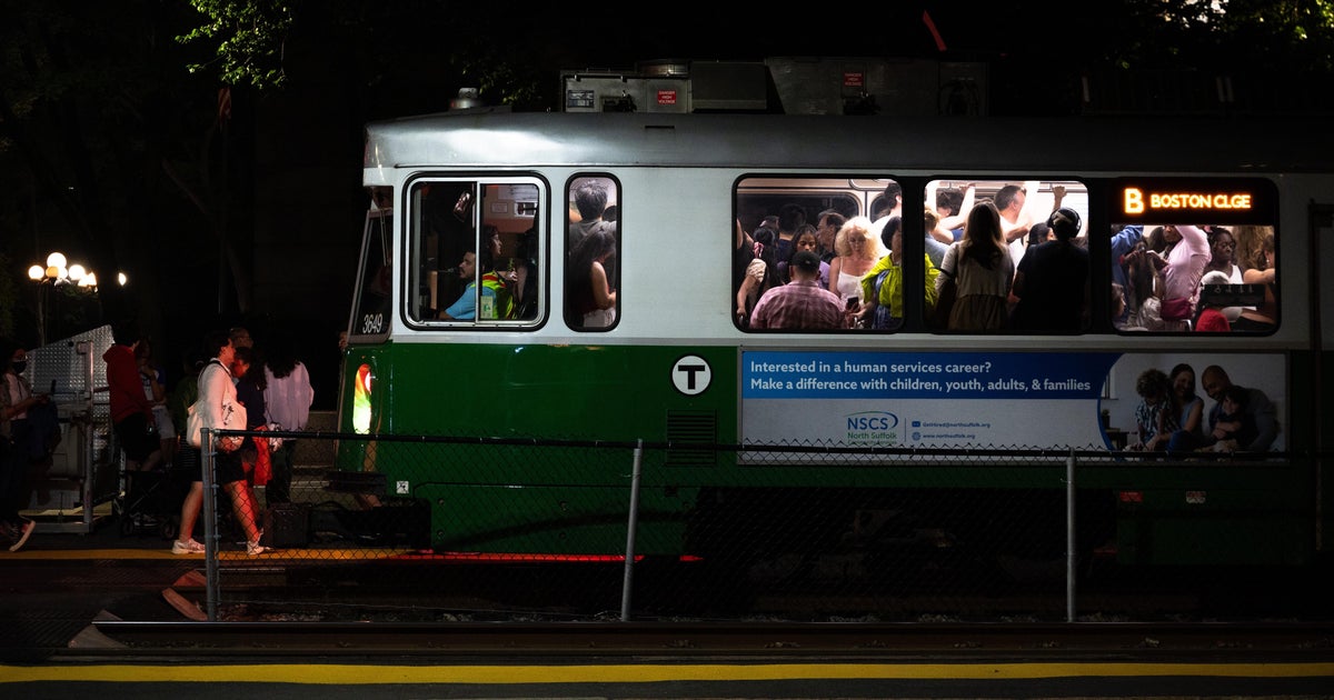 MBTA to soon offer late-night weekend service 