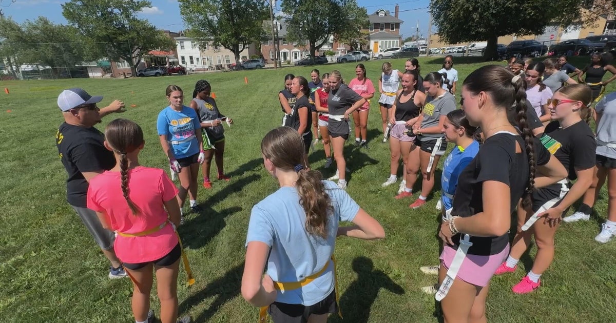 Del. girls' flag football team will play at halftime of Eagles' preseason game 