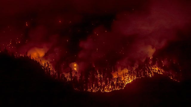 CANADA-CLIMATE-WEATHER-FIRE 