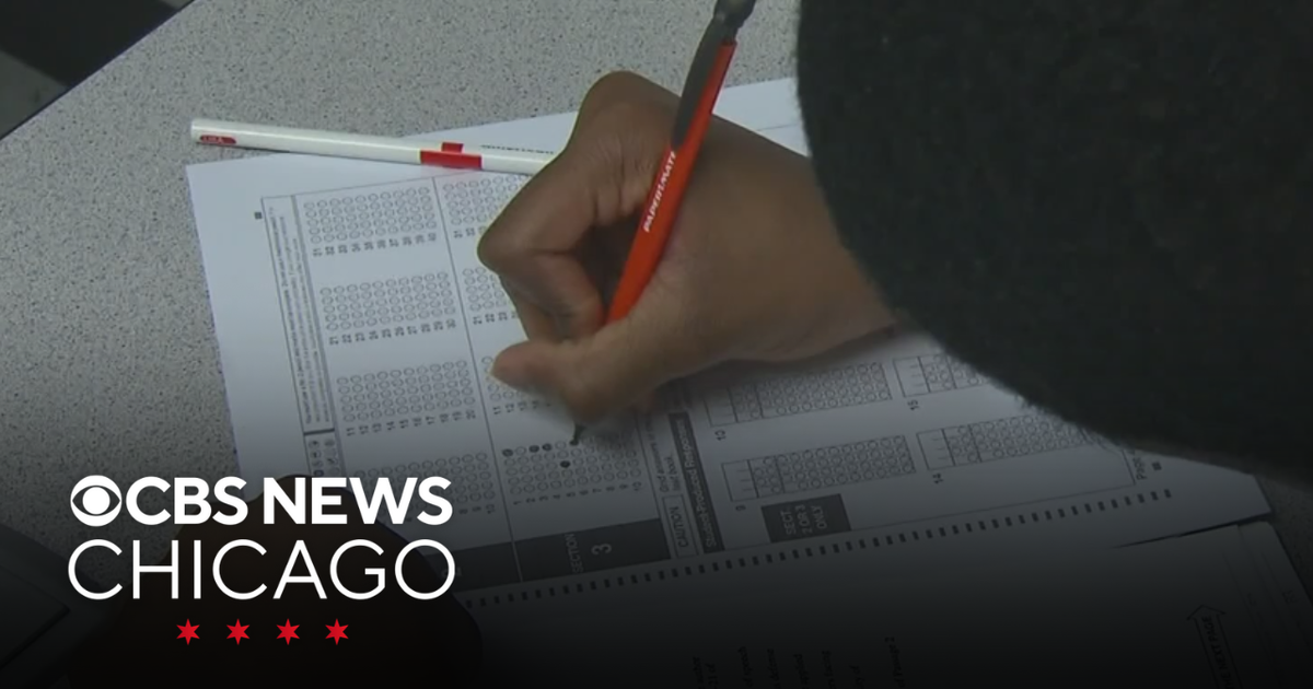 Illinois State Board of Education lowers bar for passing standardized ...
