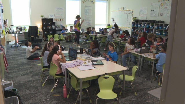 poudre-teacher-grant-5pkg-frame-2402.jpg 