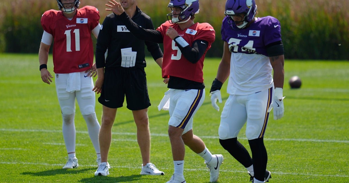Patriots-Vikings joint practice prompts reunions, valuable tests 
