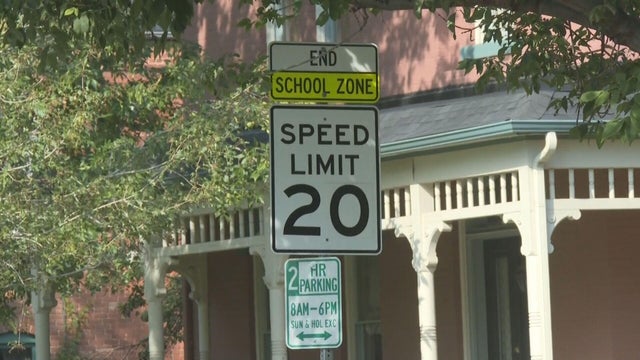 dpdschoolsafetyvo-frame-10251.jpg 