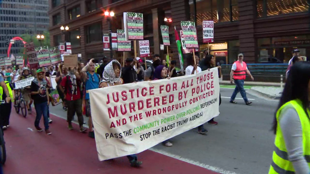 chicago-protest-over-dc-national-guard-deployment.png 