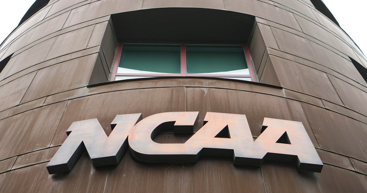 Transgender runner Evie Parts sues NCAA, Swarthmore College for removal from track team 