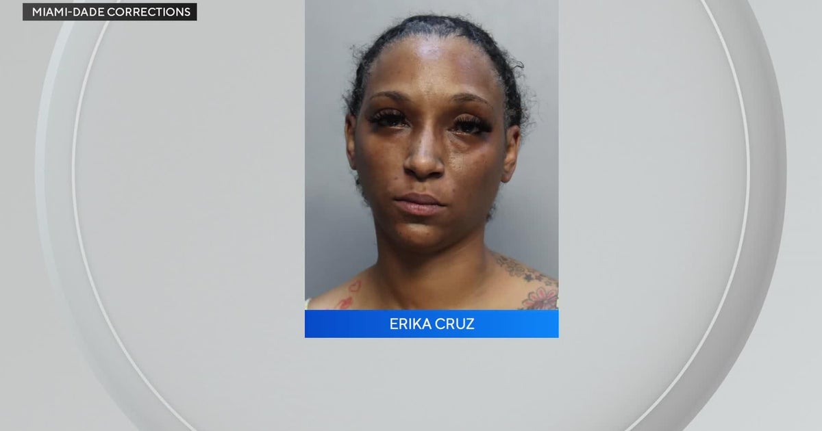 Miami woman accused of threatening parent with gun at elementary school, police say