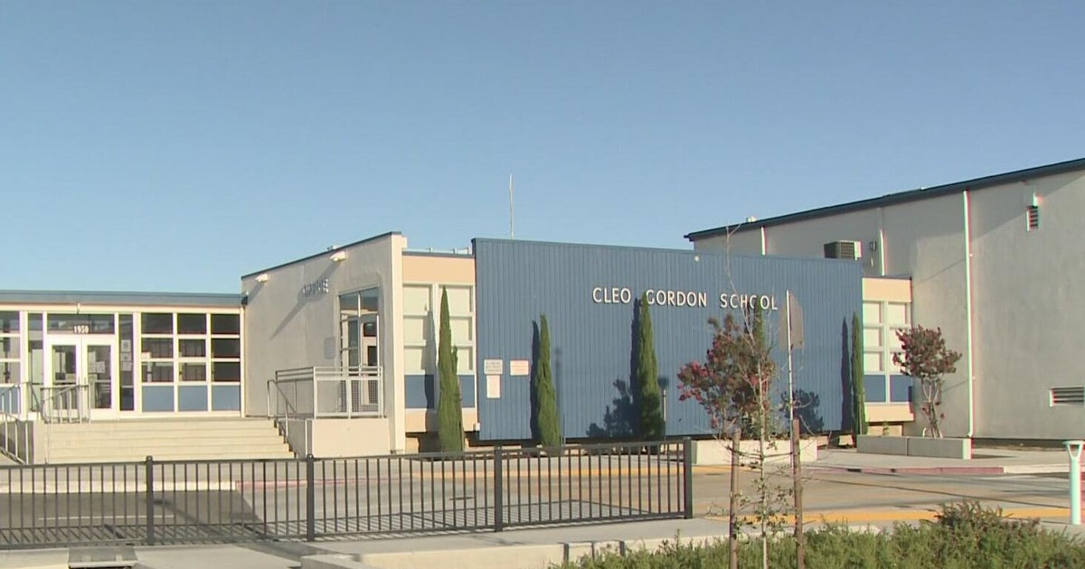 Mom demands change after 5-year-old son wanders off from Fairfield school 