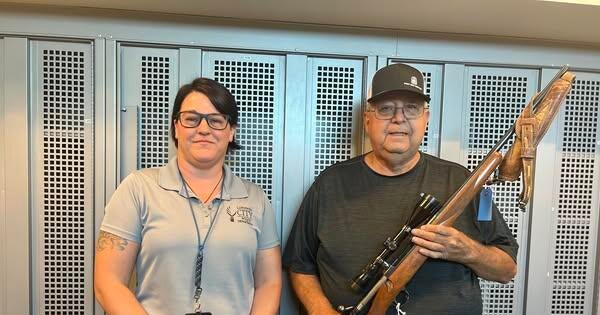 Colorado man reunited with gift from late wife decades after it was stolen