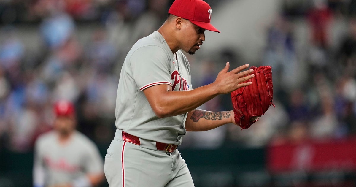 Phillies' Duran described himself as "100%" after taking liner off right ankle 