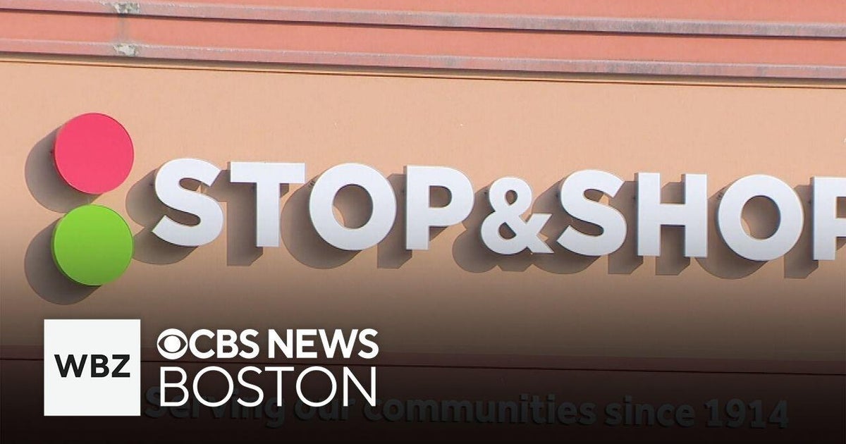 Man stabbed at Boston Stop & Shop following argument, police say - CBS ...