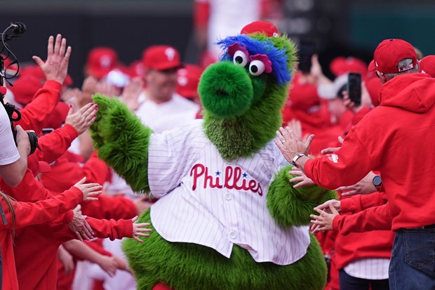Mascots Standing the Heat Baseball 