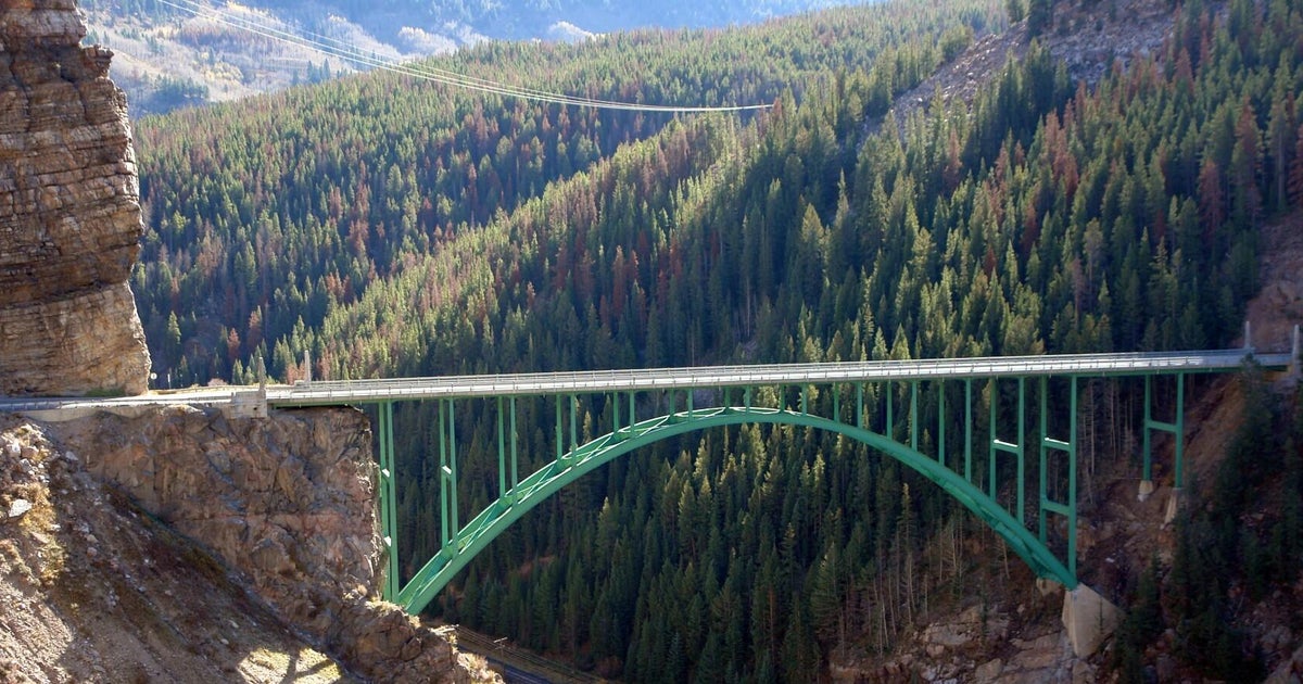 Limits placed on truck traffic over historic Colorado bridge 