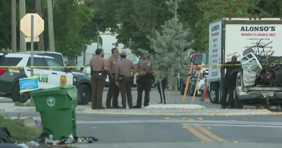 Man dies after shooting near Liberty City community market