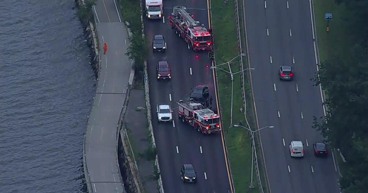 Henry Hudson Parkway crash causes heavy delays in Manhattan 