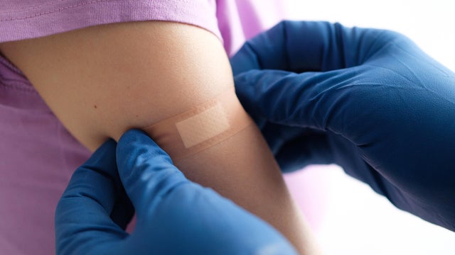 cbsn-fusion-breaking-down-rfk-jrs-announcement-on-covid-vaccine-recommendations-thumbnail.jpg 
