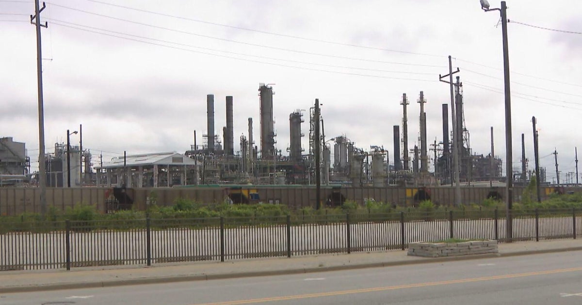 Residents around Whiting Refinery report foul odor, oil in water after flooding 
