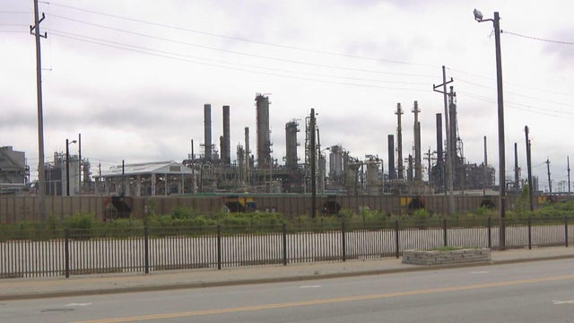 081925-whiting-refinery-file-img.jpg 
