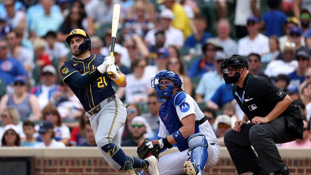 Milwaukee Brewers v Chicago Cubs - Game One 