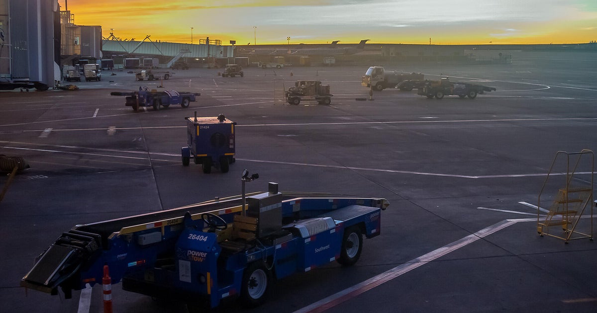 Officials warn of possible measles exposure at DIA 