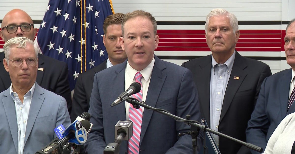 Zeldin makes battery safety pitch environmentalists criticize his record 