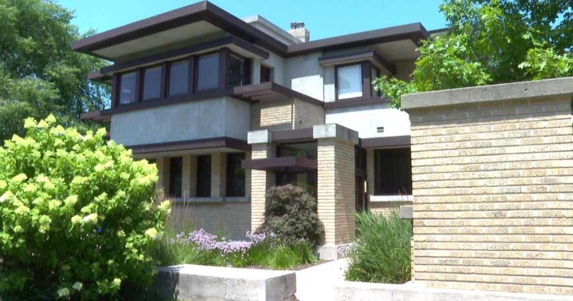 Loyola University gives look inside 2 newly acquired historic homes 