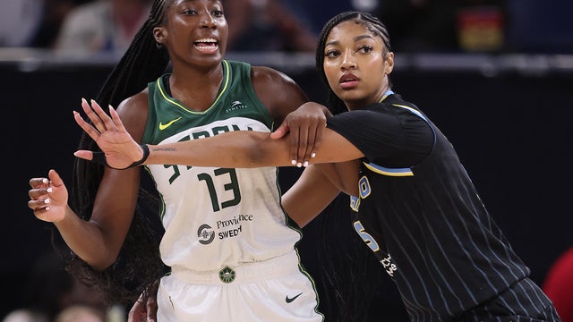Seattle Storm v Chicago Sky 