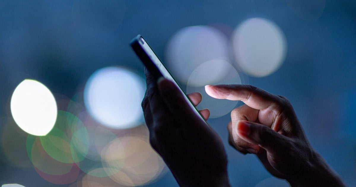 Michigan man accused of paying 13-year-old to send nude photos on Snapchat 