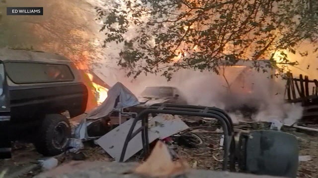 dg-fire-aug21.jpg 