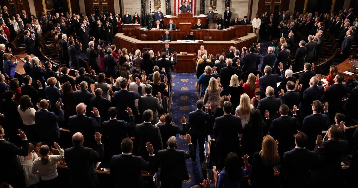 Federal government scores lowest for public trust in new poll - CBS News