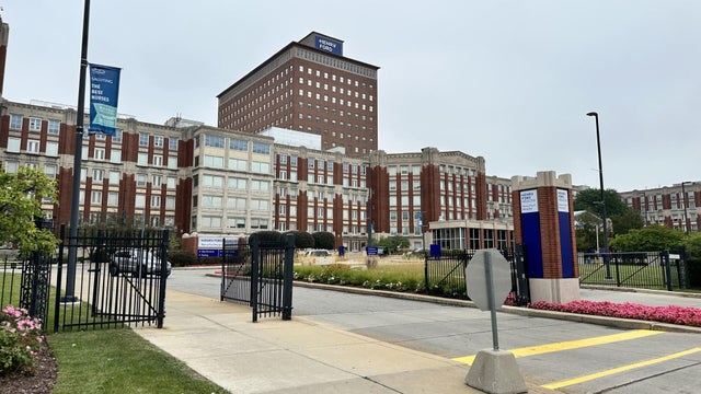 henry-ford-hospital-detroit.jpg 