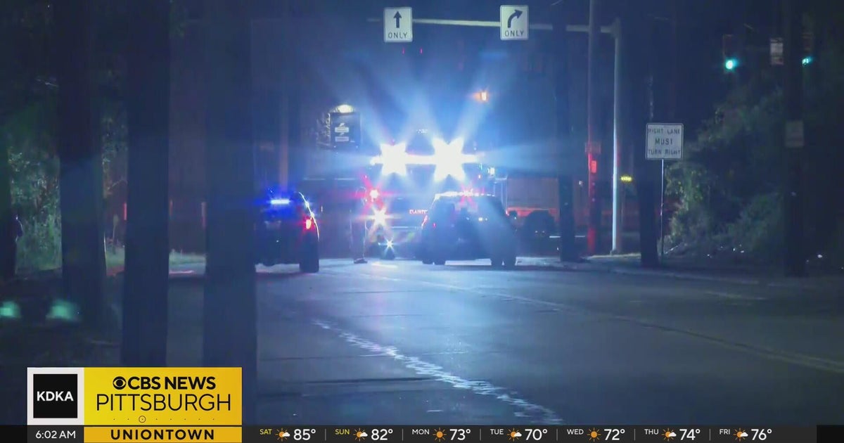 Man dies in late-night motorcycle crash in Clairton - CBS Pittsburgh