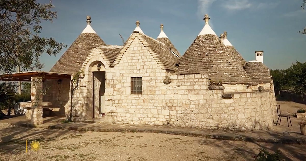 Italy's classic trulli houses